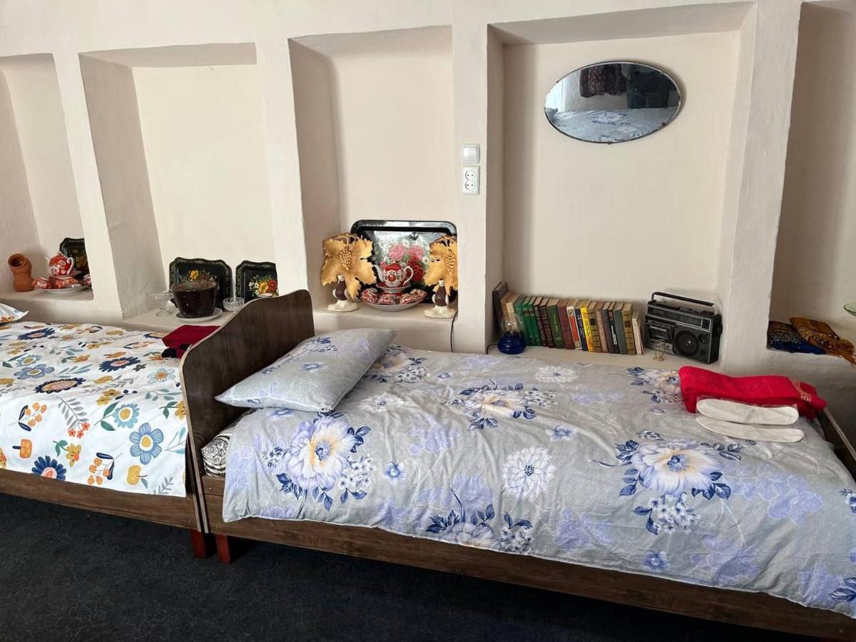 Hostel Tasmin Mexr Самарканд Екстериор снимка